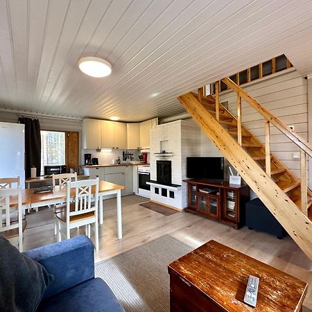 Hillside Cottage Івало Екстер'єр фото